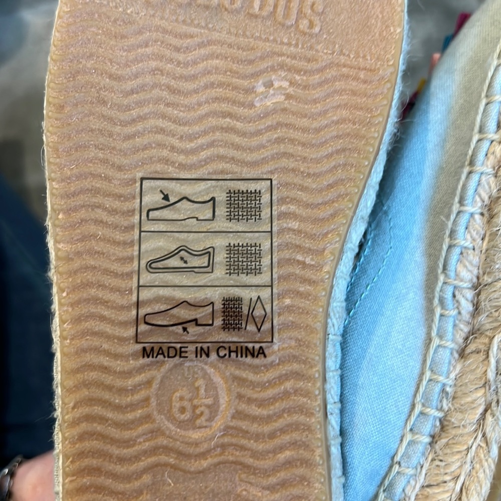 💥BOGO💥 Soludos Women's PINATA Slip-on. Shoe Size 6.5 EUC but more like size 6 - Picture 7 of 9